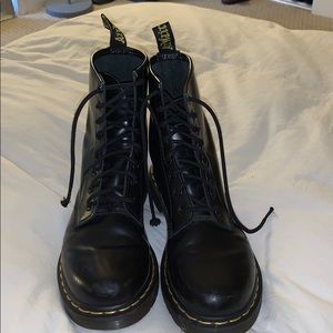 used doc martens womens size 8